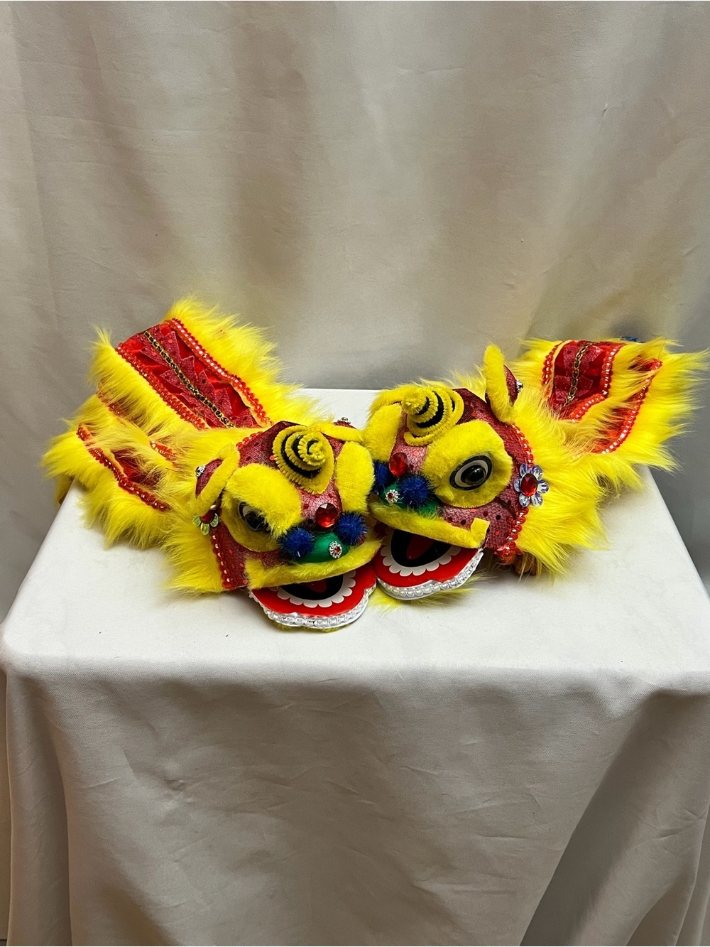 Vintage Chinese Lion Dance Plush Puppets Set Yellow Red Lunar New Year Decor